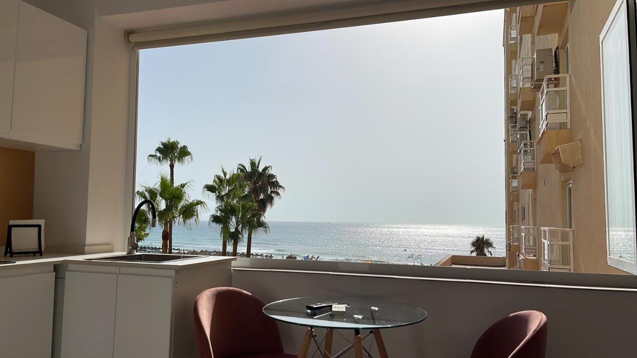 Torremolinos,Estudio Junto Al Mar En La Carihuela Екстер'єр фото